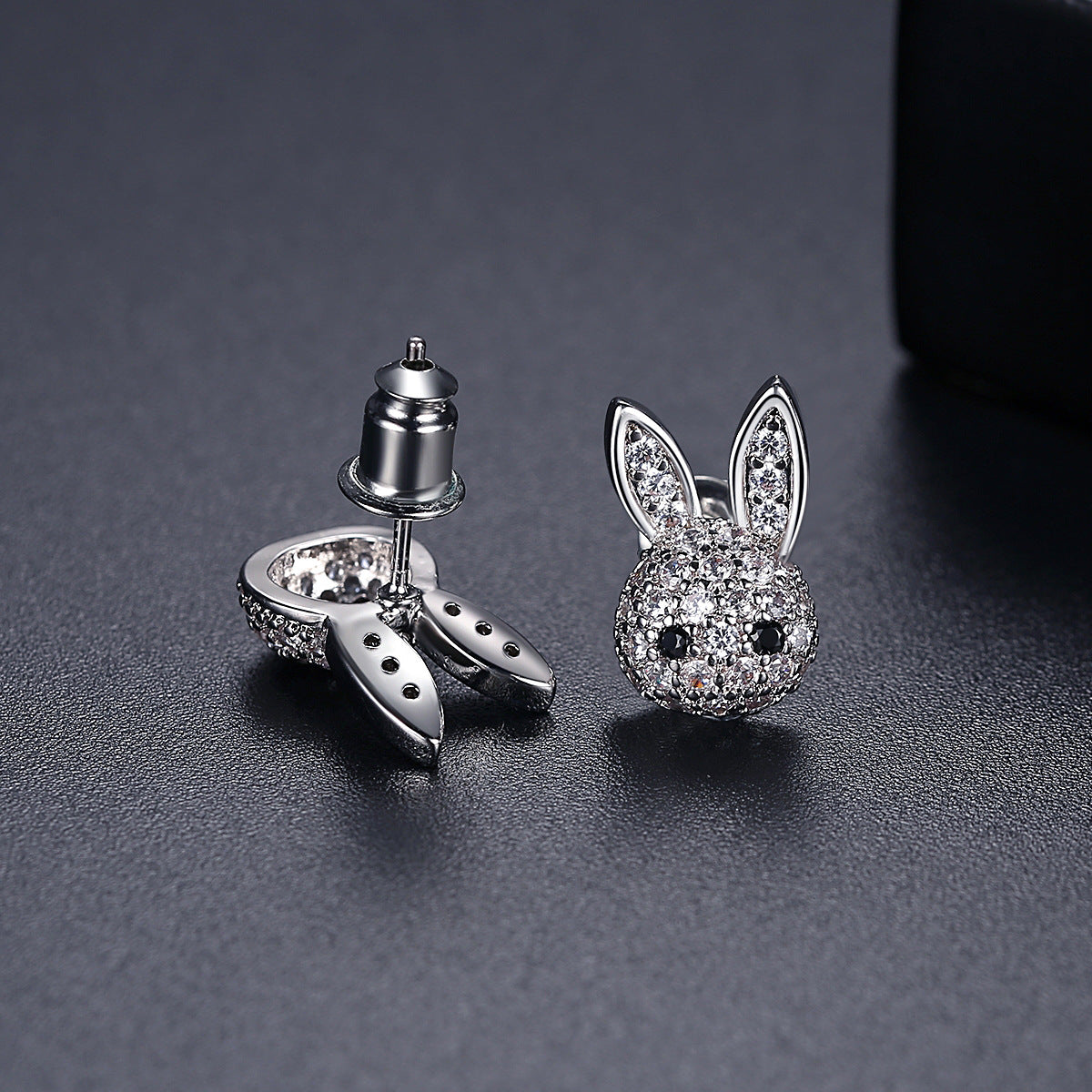 Cute rabbit earrings